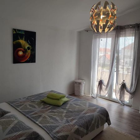 Raslina Murtela, 2-Bedroom Apartment מראה חיצוני תמונה